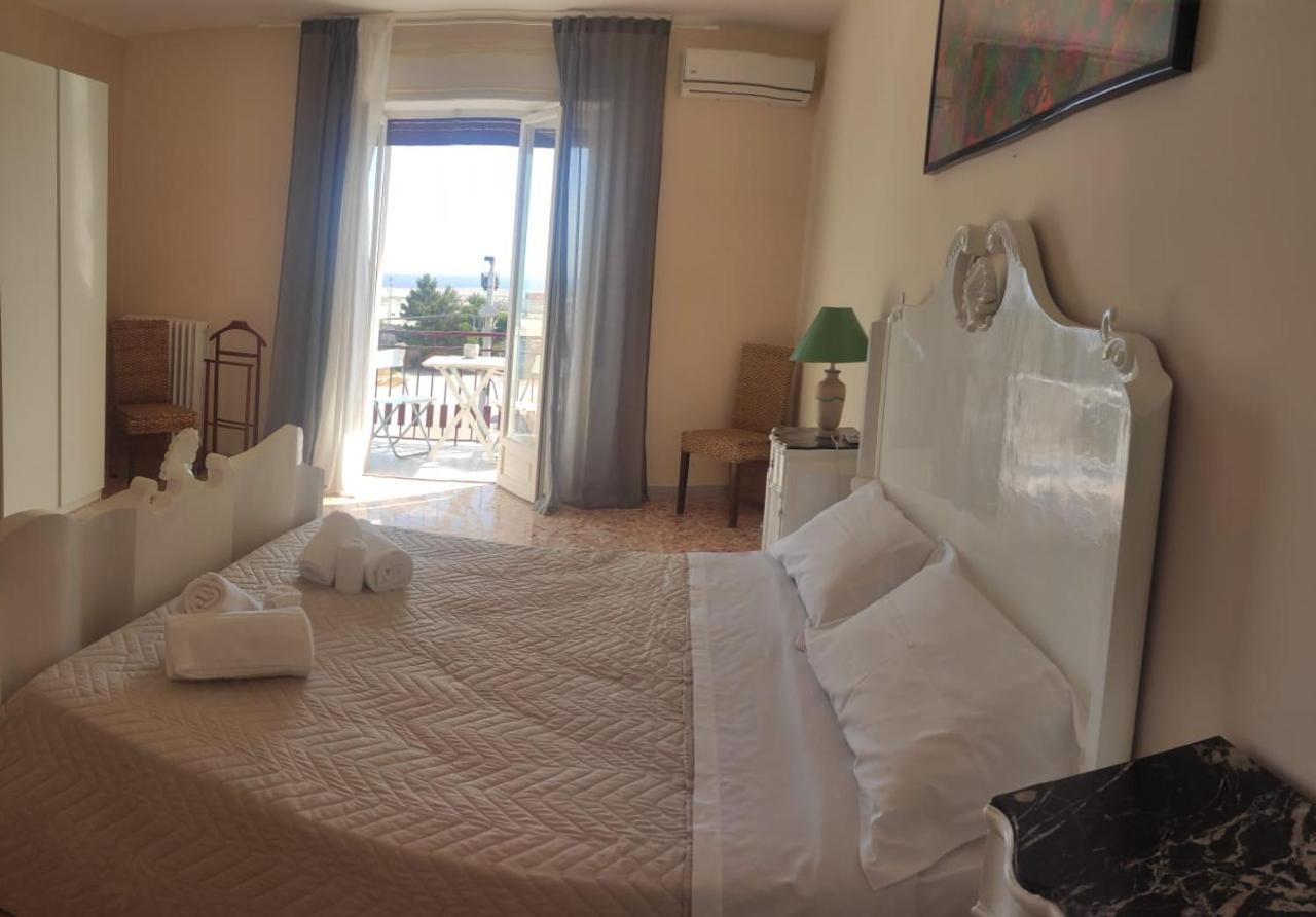 Blu House Apartment Monopoli Exterior photo